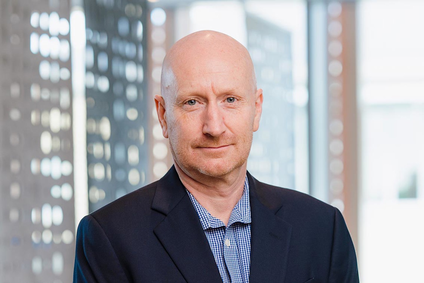 Website.Psd 0016 Ian Jamieson Indoors Original1